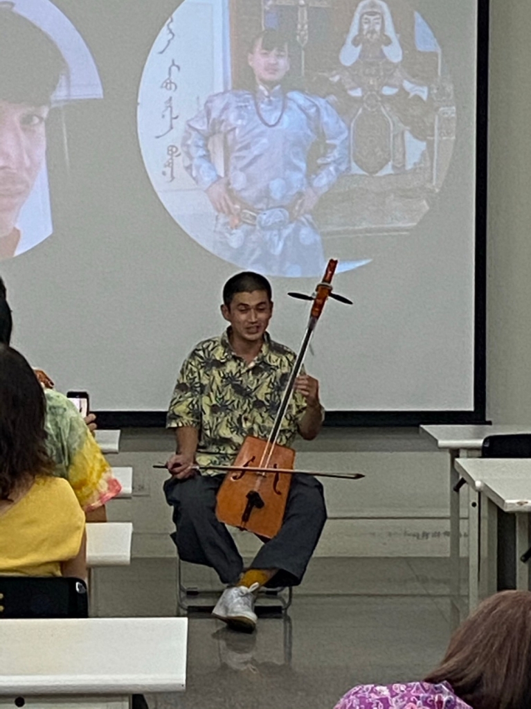 111年 慶雲教室「以聲為馬-呼麥」公益講座